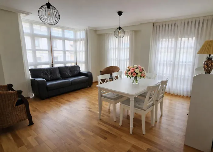 Apto Cuevas Del Mar - Playa Cerca Y Garaje