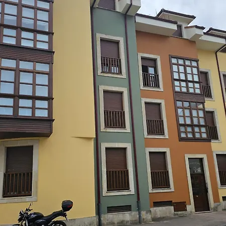 Cuevas De Mar Cuevas (Llanes)